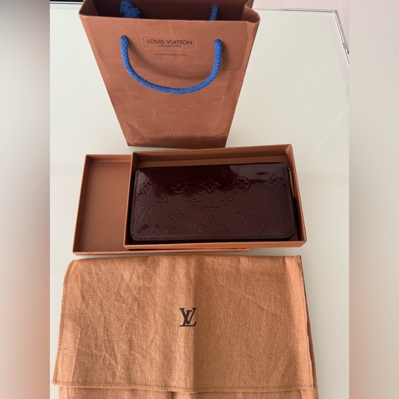 Louis Vuitton Monogram vernis dark brown Wallet - Picture 2 of 11